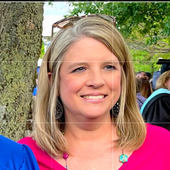 Meet your Posher, Misty - Picture 2 of 2